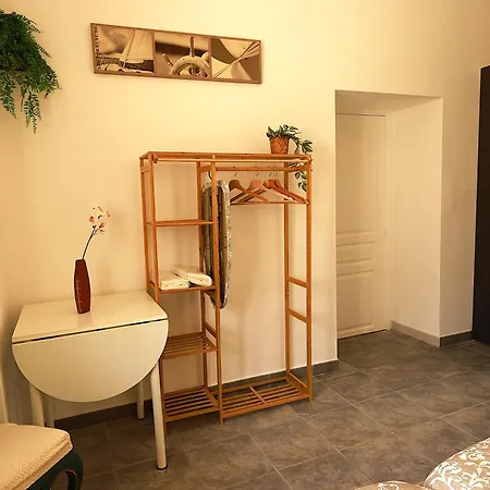 Cap De Apartamento Niza